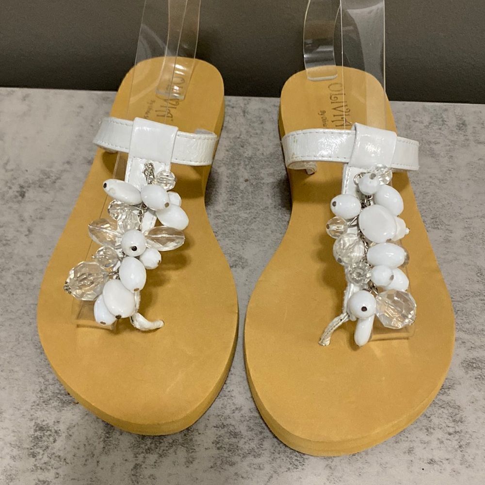 Olivia Miller White Beaded Thong Sandals Size 7/8